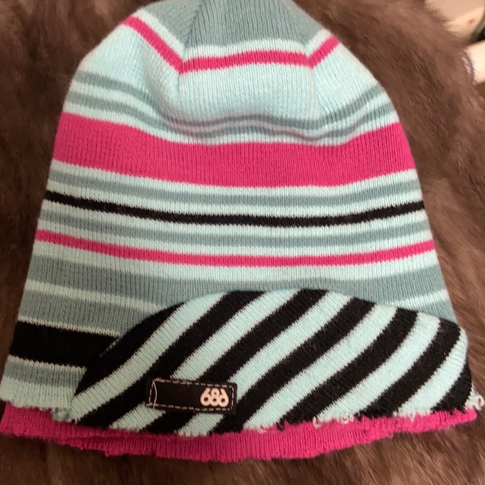 686 Beanie